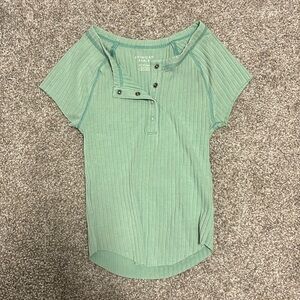 American Eagle Green Women’s Tee Size XXS